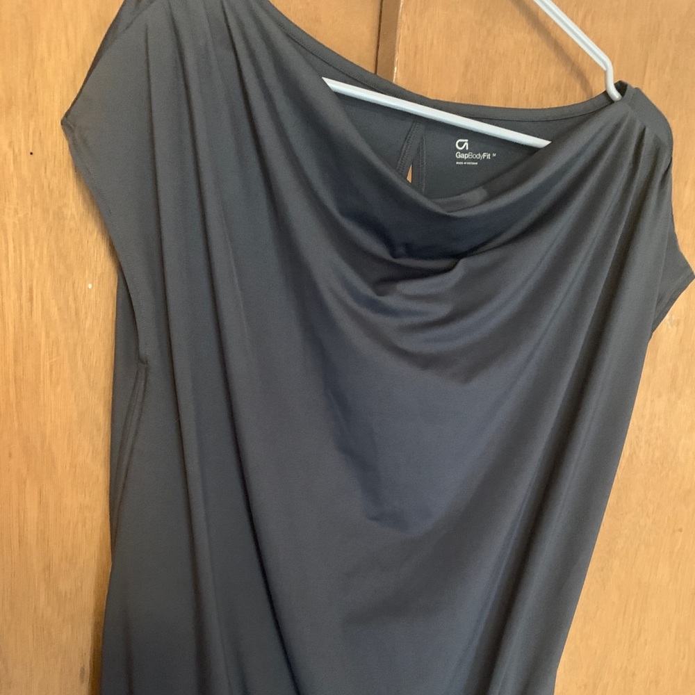 Dress - Picture 2 of 5